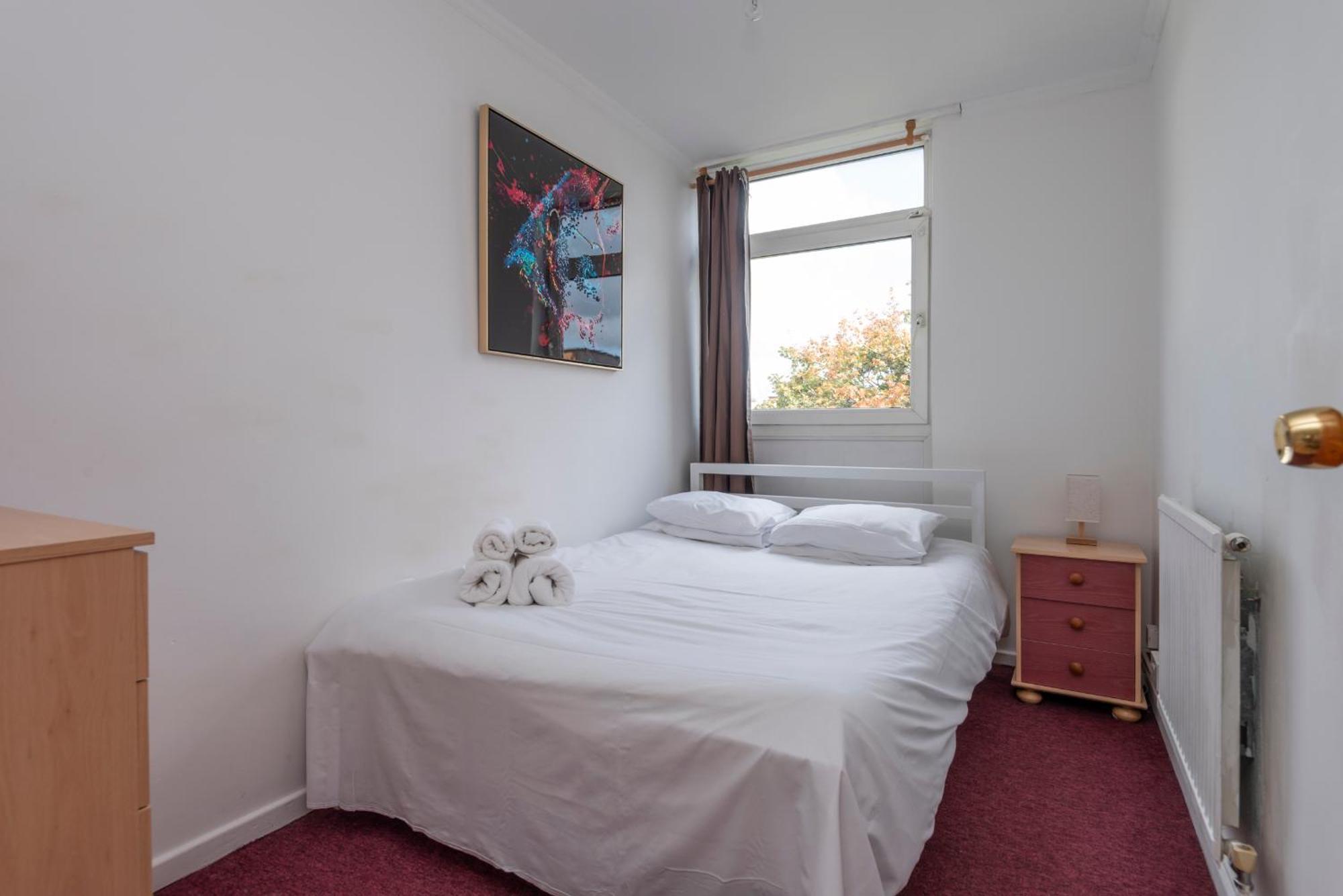 Entire 3 Bedroom Luxury Apartment In London With Private Balcony Dış mekan fotoğraf